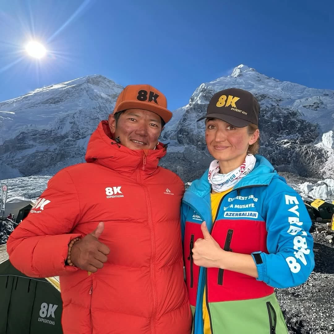 EVERESTİ FƏTH EDƏN VƏFA MUSAYEVANIN QARŞILANMASI